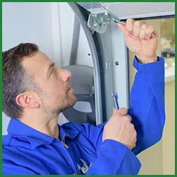 Quality Garage Door Plano, TX 972-426-3369 - side-t-21-gr-39m-garage-door-installation